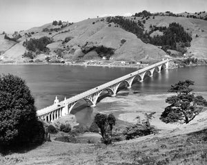 3190 Rogue River Bridge