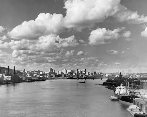 4377 Portland and Willamette River