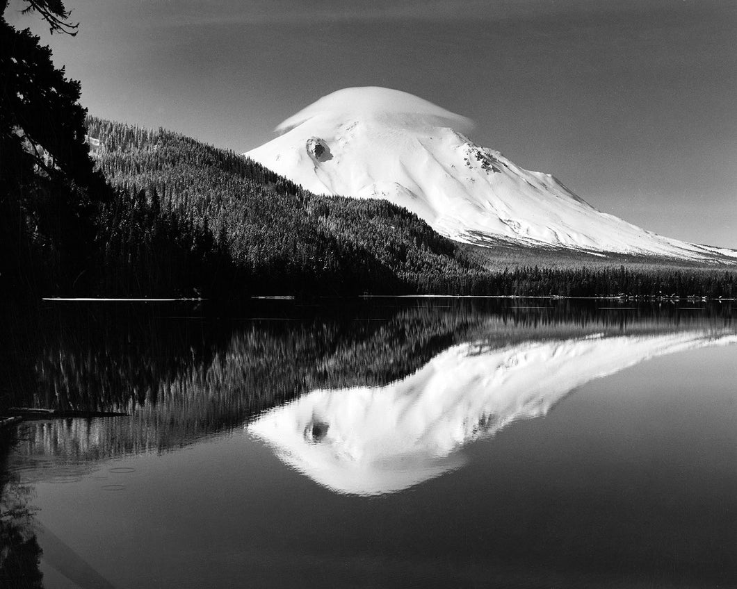 5170I Mount St Helens Spirit Lake winter