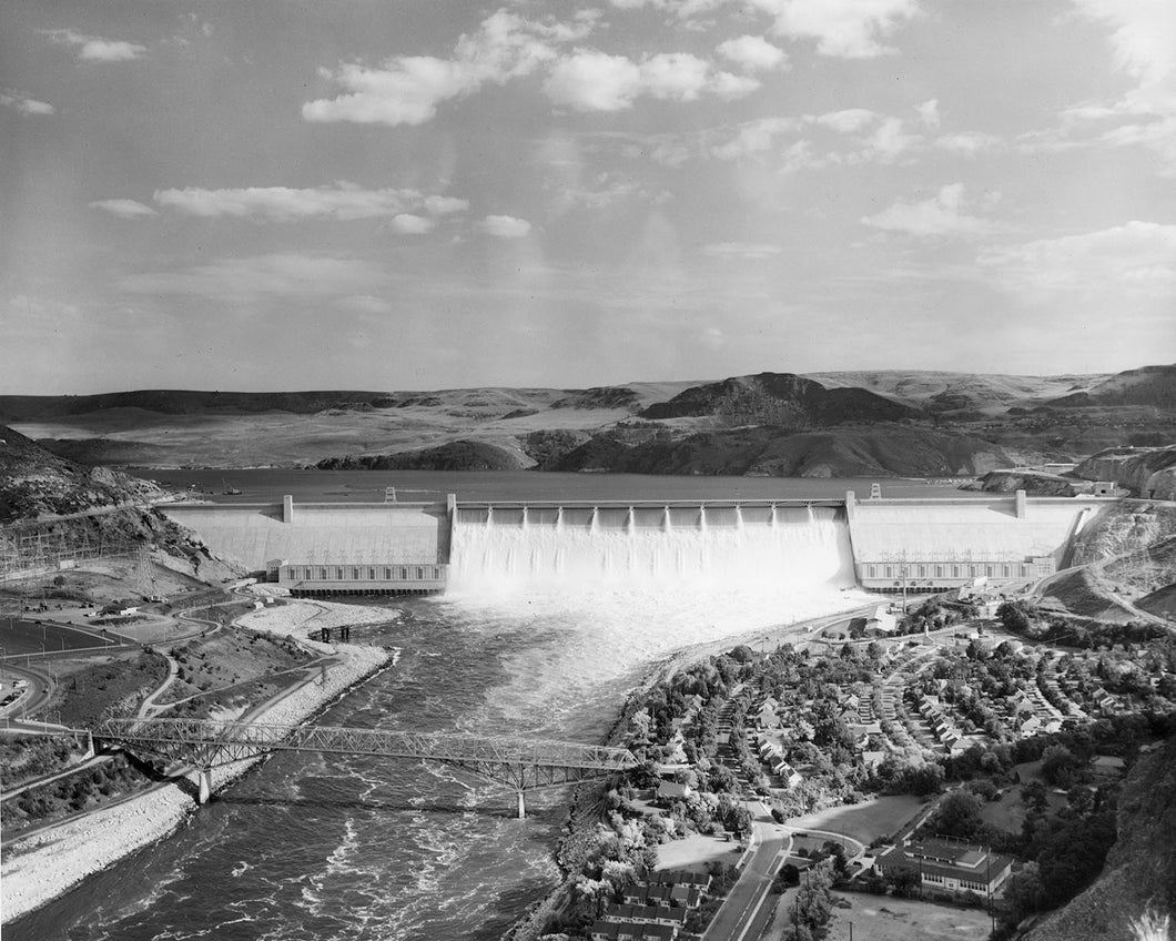 7519B Grand Coulee Dam