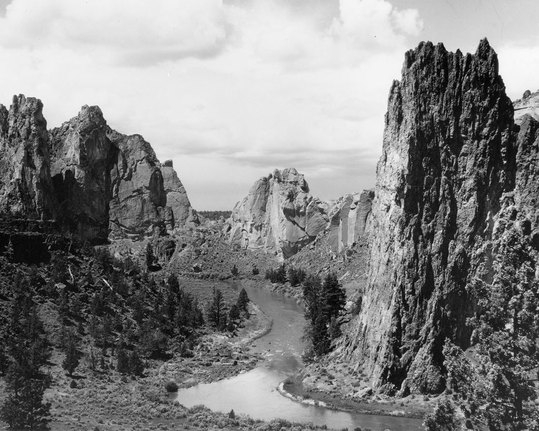 8817 Crooked River in Smith Rocks State Park
