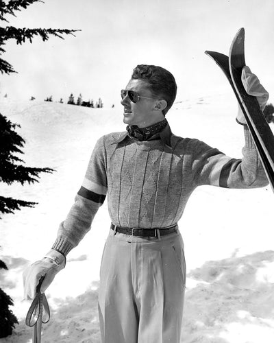 9503 Skiwear model Timberline Lodge Mt Hood Oregon